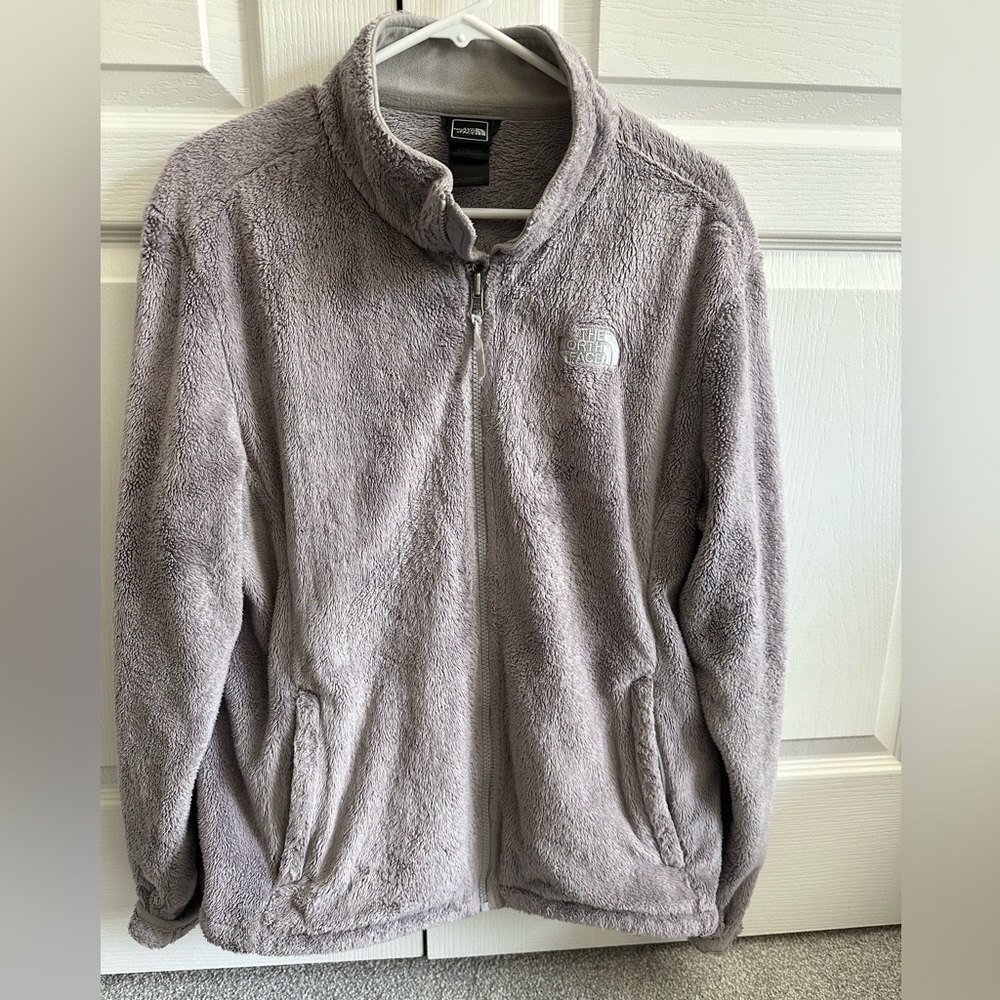 The North Face Women's Osito Fleece Jacket. Size XL - Meld Grey color.